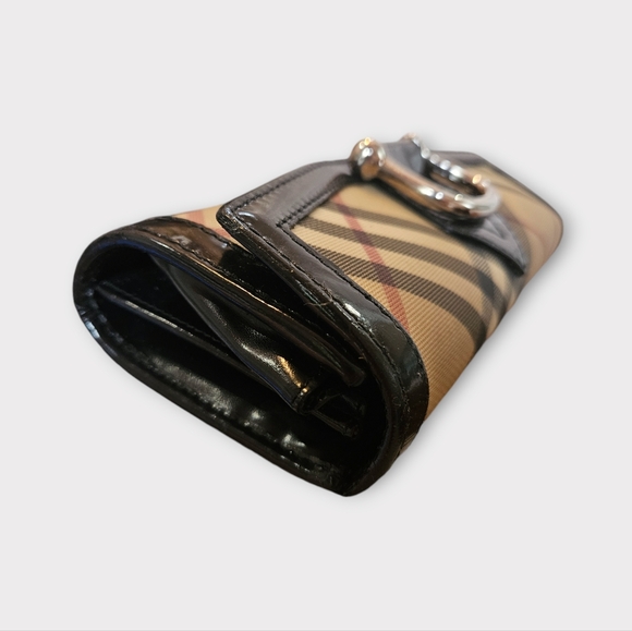 Burberry Nova Check Long Trifold Wallet - Picture 8 of 10